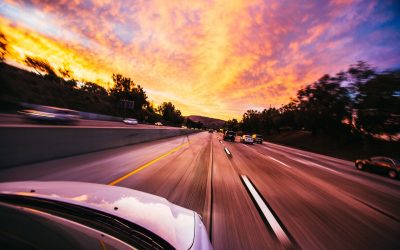 Accidente de tráfico con coche a la fuga